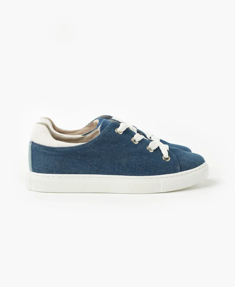Harriet Canvas Sneaker